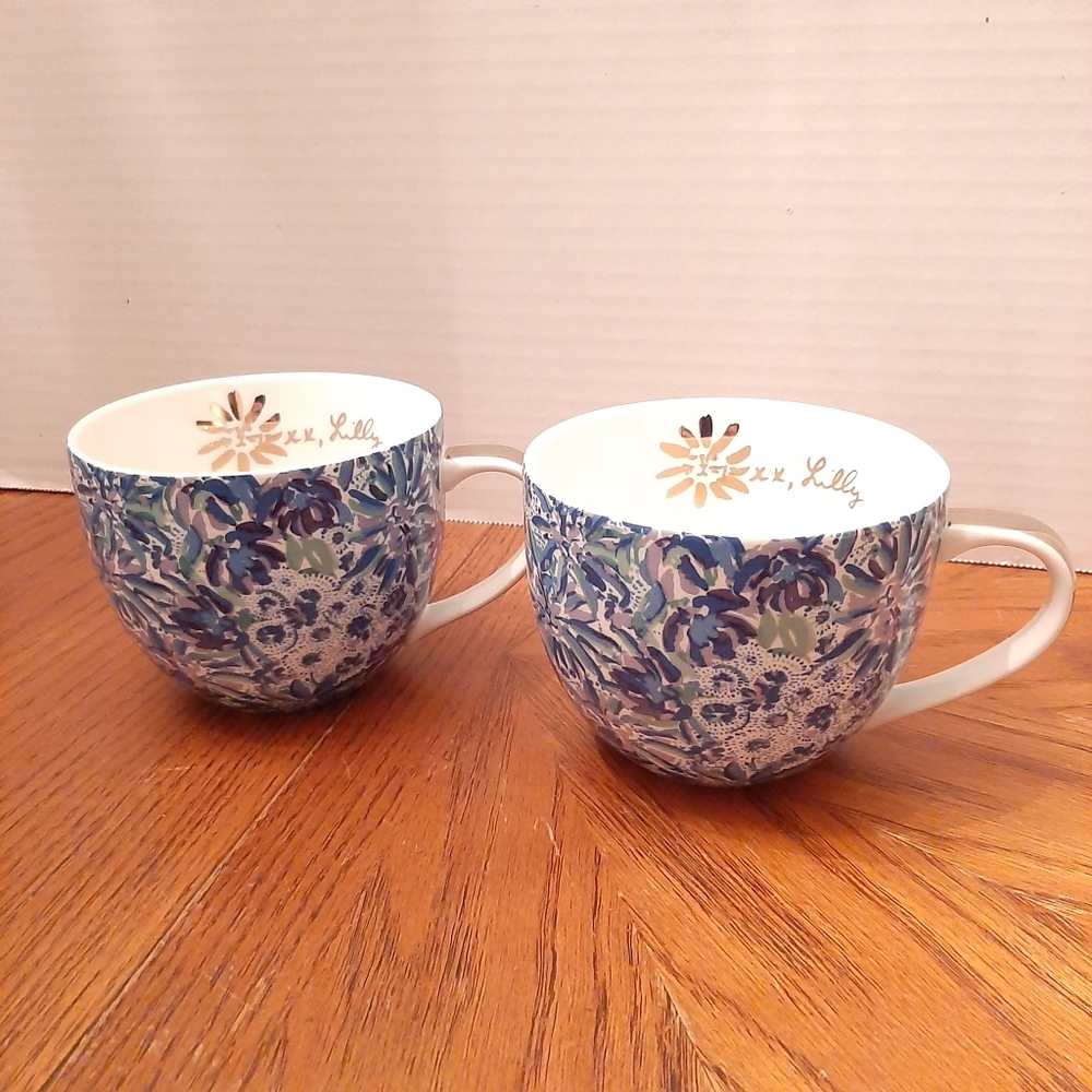 🔥Lilly Pulitzer Set of 2 CeramicMugs Floral Blue Gold New In Box